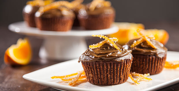 chocolate-protein-cupcakes-avocado-icing-profile