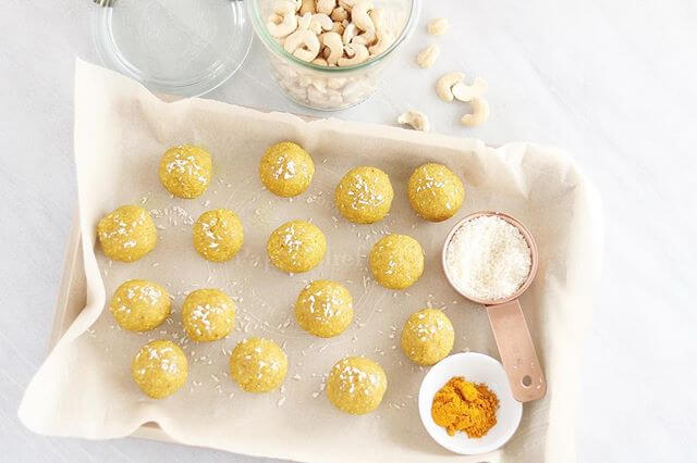 Golden Energy Balls 