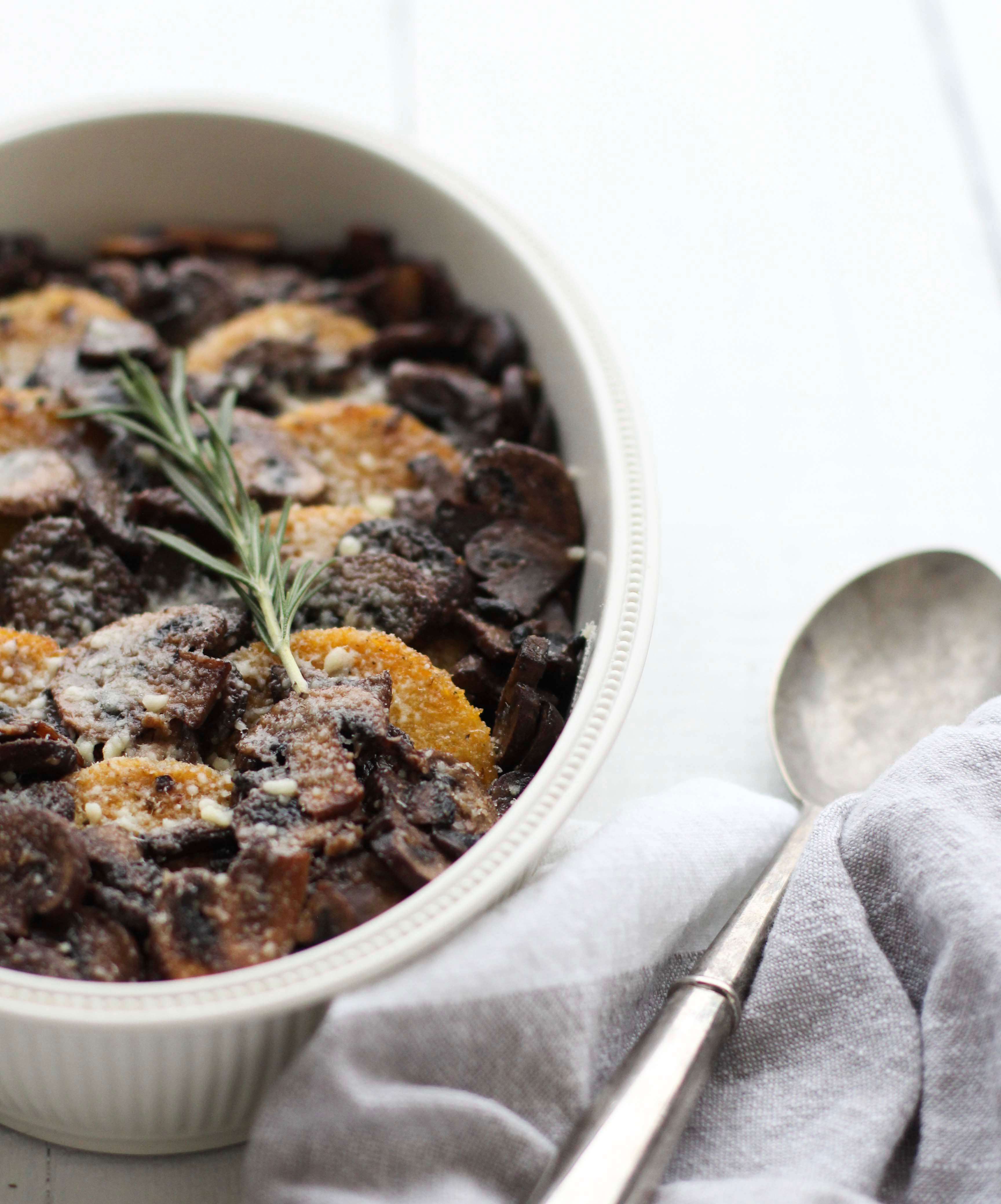 Fraiche Nutrition Baked Mushroom Herb Polenta