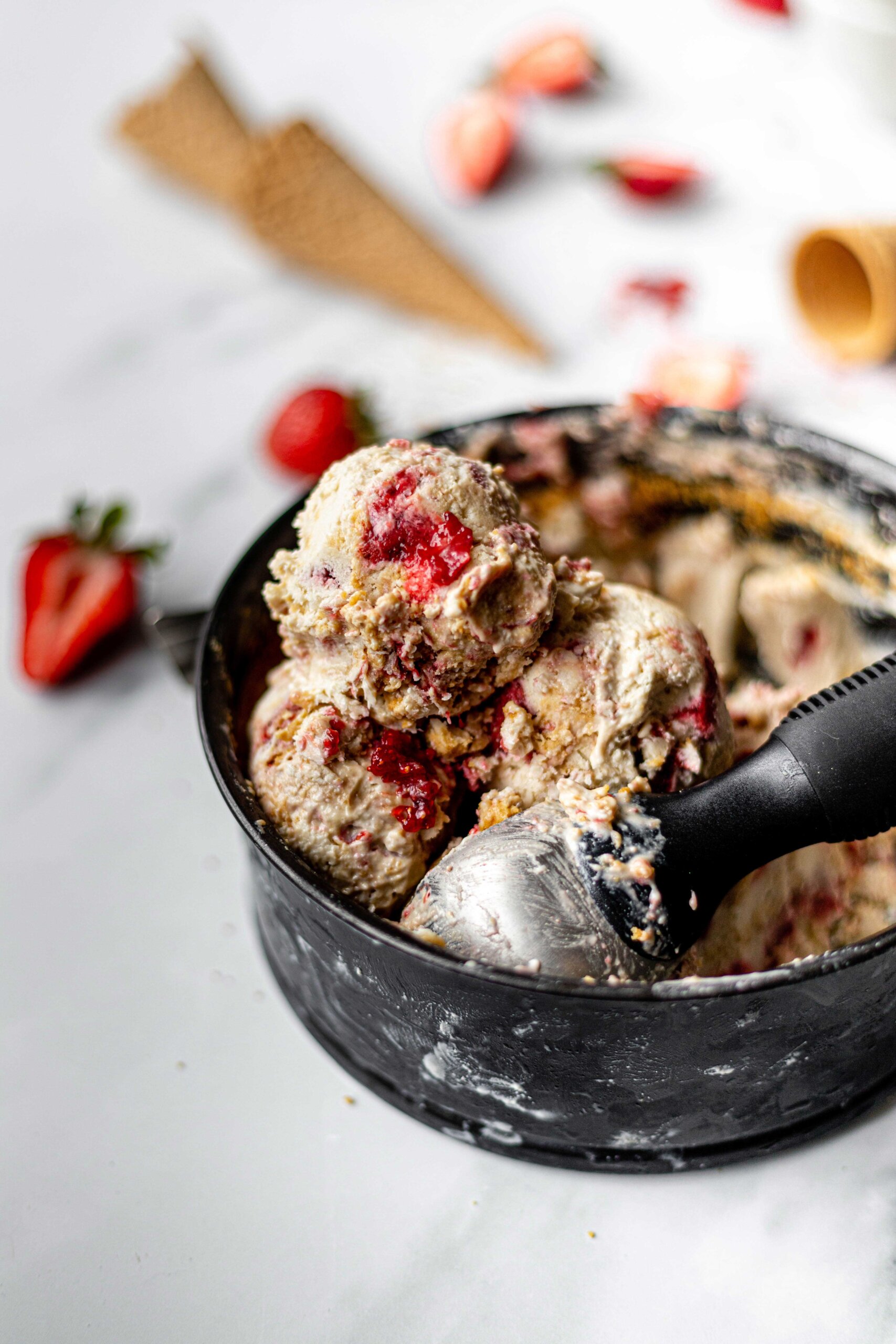 Strawberry Cheesecake Blender Ice Cream - Natures Fare
