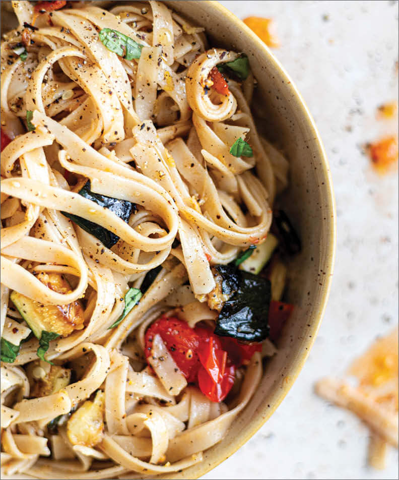 Lemony Linguini Pasta With Grilled Vegetables - Natures Fare